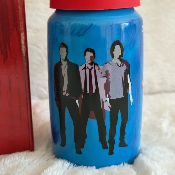 Culturefly Supernatural The Musical Ceramic Can Mug With Silicone lid NIP - Picture 4 of 8